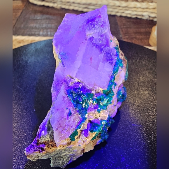 Dioptase with Optic Calcite And Tourmaline-UV Reactive 3.3 X 3.1 - Picture 11 of 15